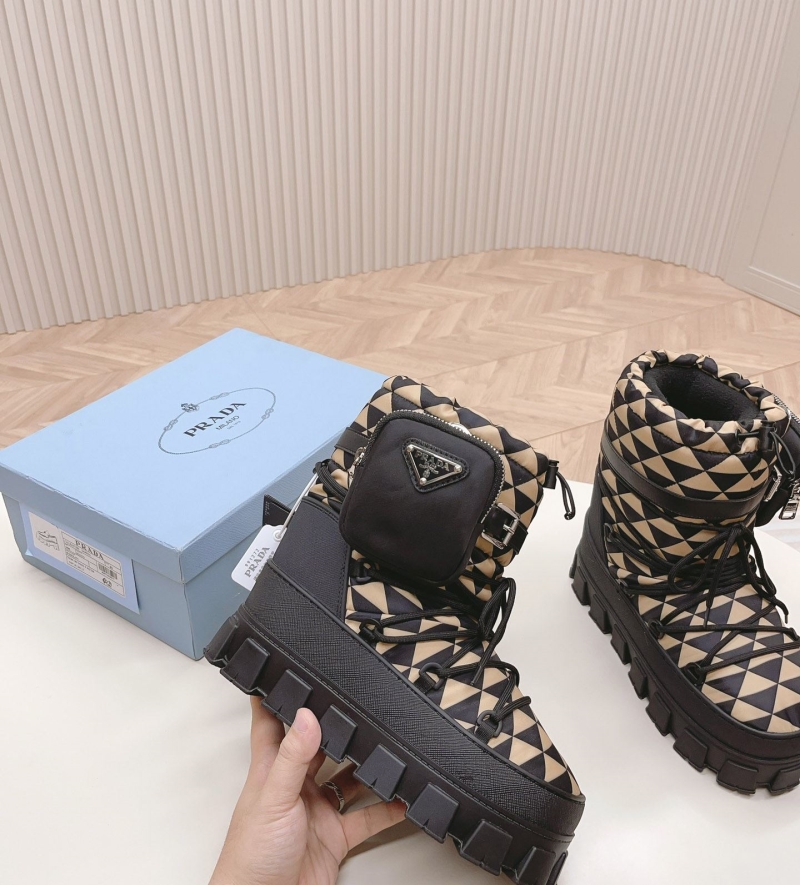 Pra*a boots